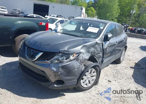 2018 Nissan Rogue Sport S z USA, uszkodzony, nr VIN JN1BJ1CP8JW160553